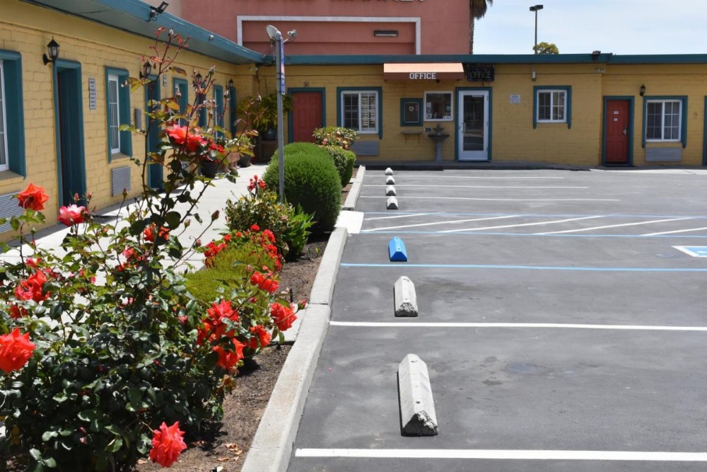 Seaside Inn Monterey Image 19